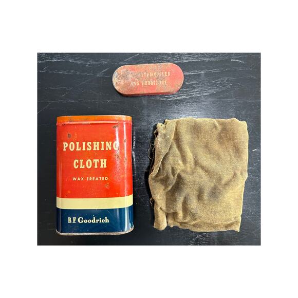 Vtg Decor- Polishing Cloth- Red Tin- with lid and cloth- some wear- BF Goodrich - Picture 6 of 6